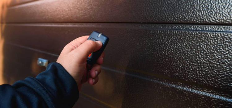 automatic door opener with remote control in Glendale