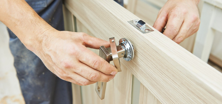 interior door repair Glendale